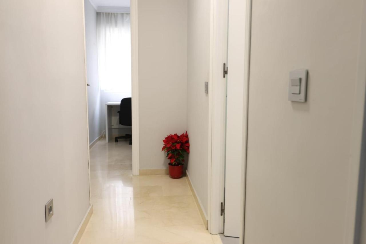 Piso En Pleno Centro De Huelva. Apartment Exterior foto